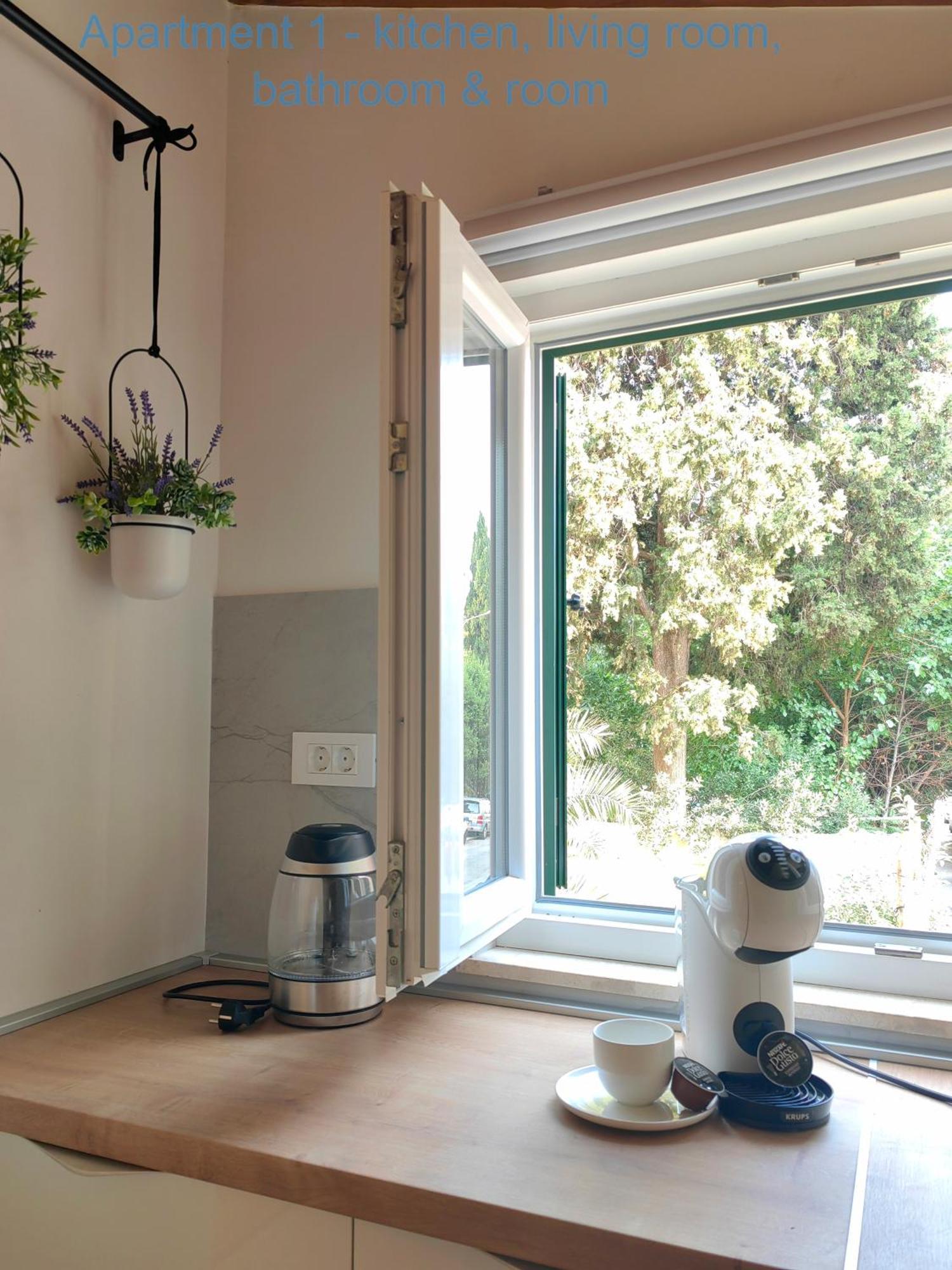 Relax And Enjoy Apartments Split Exteriör bild