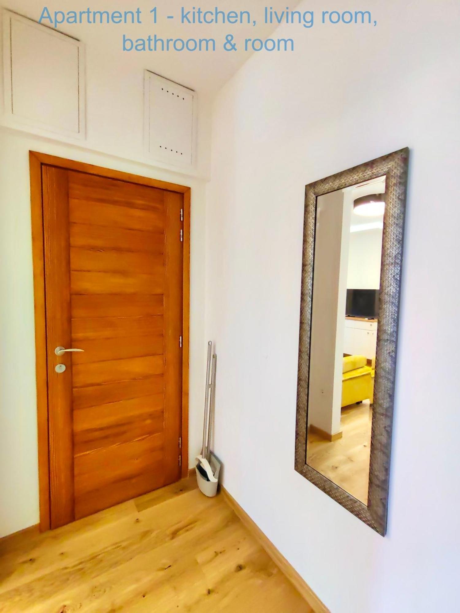 Relax And Enjoy Apartments Split Exteriör bild