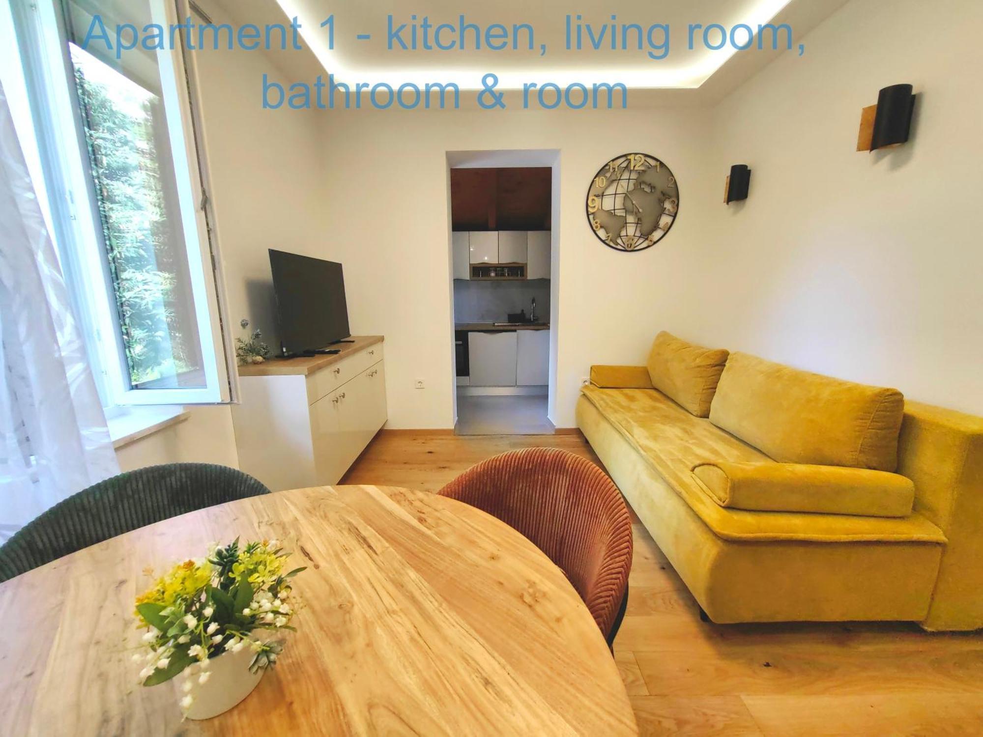 Relax And Enjoy Apartments Split Exteriör bild